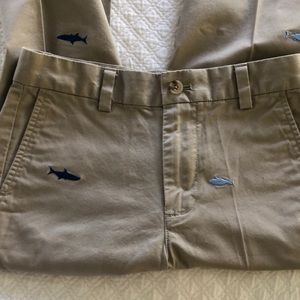Vineyard Vines boy embroidered shark and fish pant